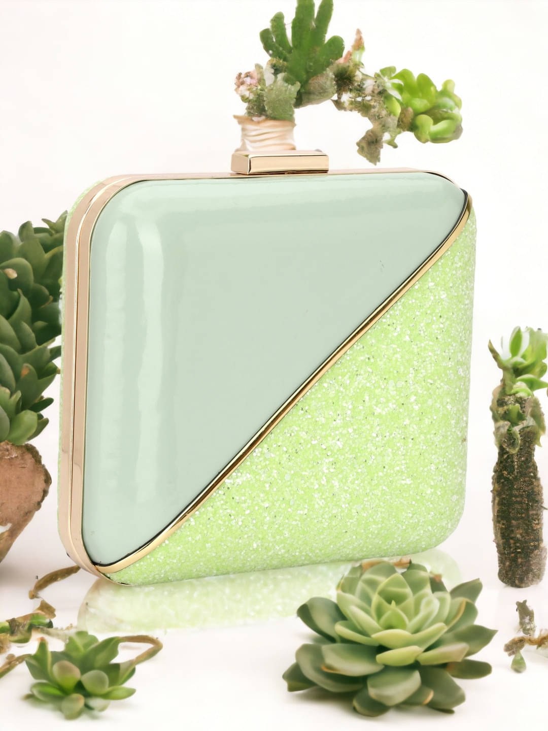     			Tooba Handicraft Multicolor Fabric Box Clutch