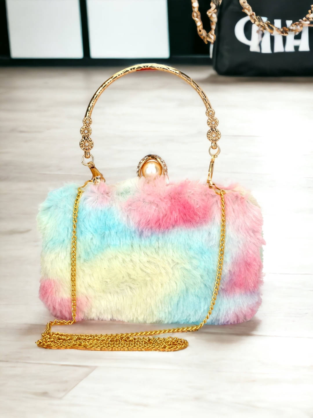     			Tooba Handicraft Multicolor Fabric Box Clutch