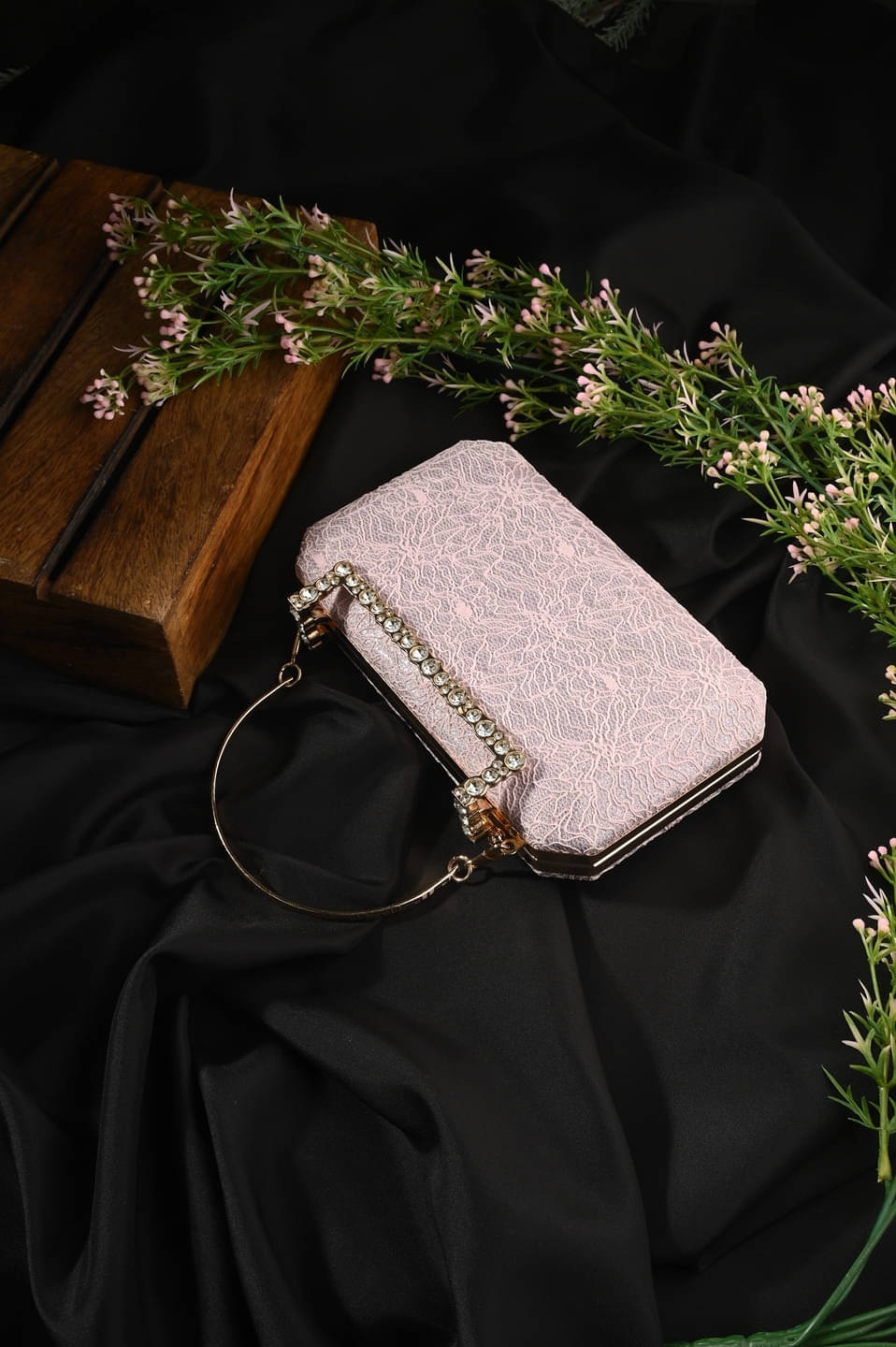     			Tooba Handicraft Pink Fabric Box Clutch
