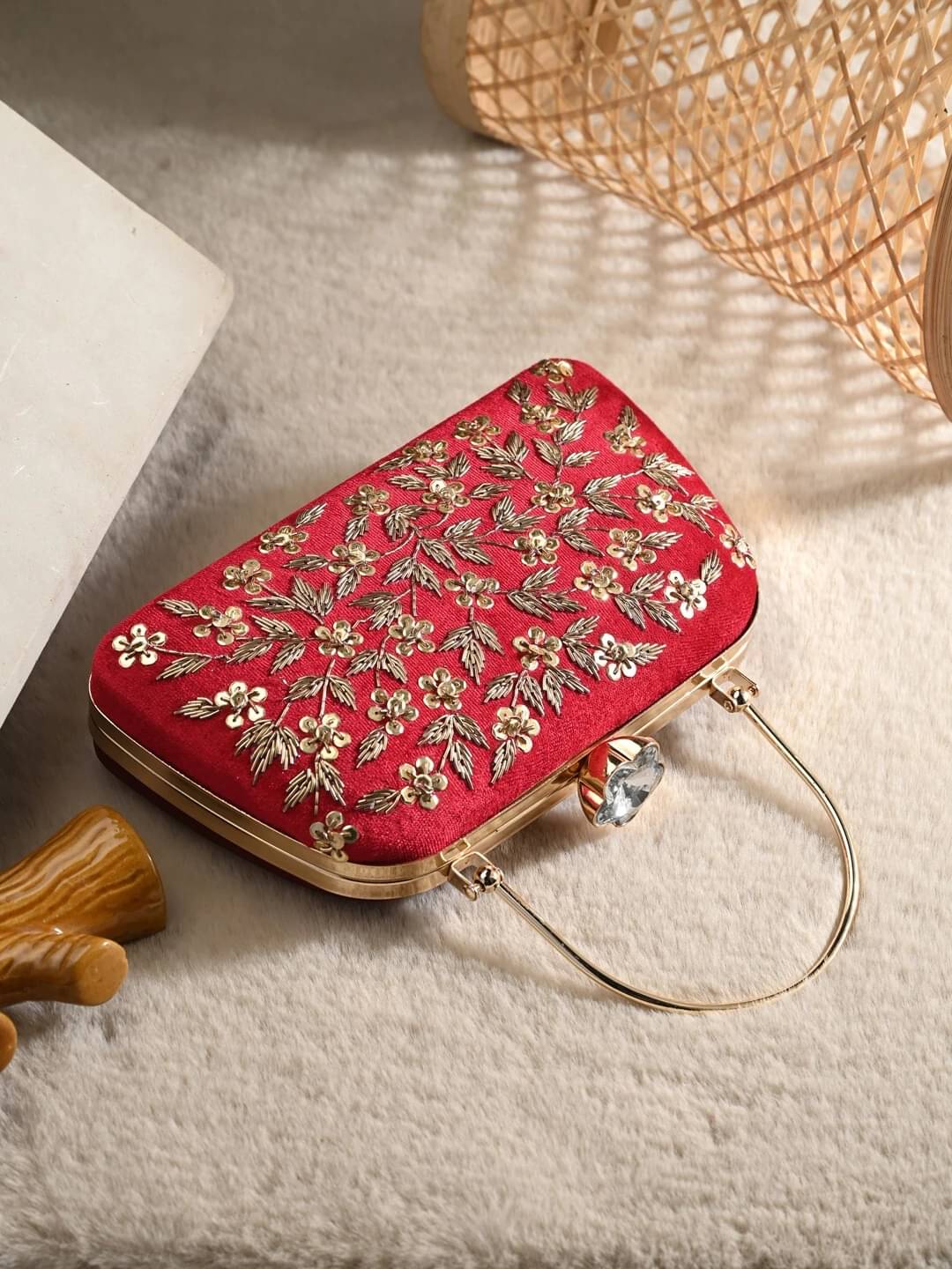     			Tooba Handicraft Red Fabric Box Clutch