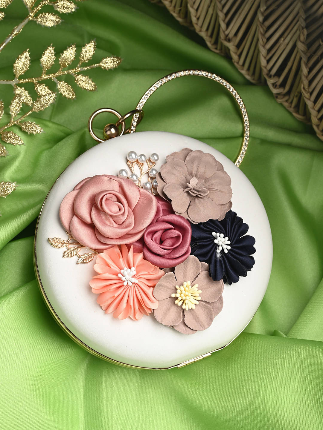     			Tooba Handicraft White Fabric Box Clutch