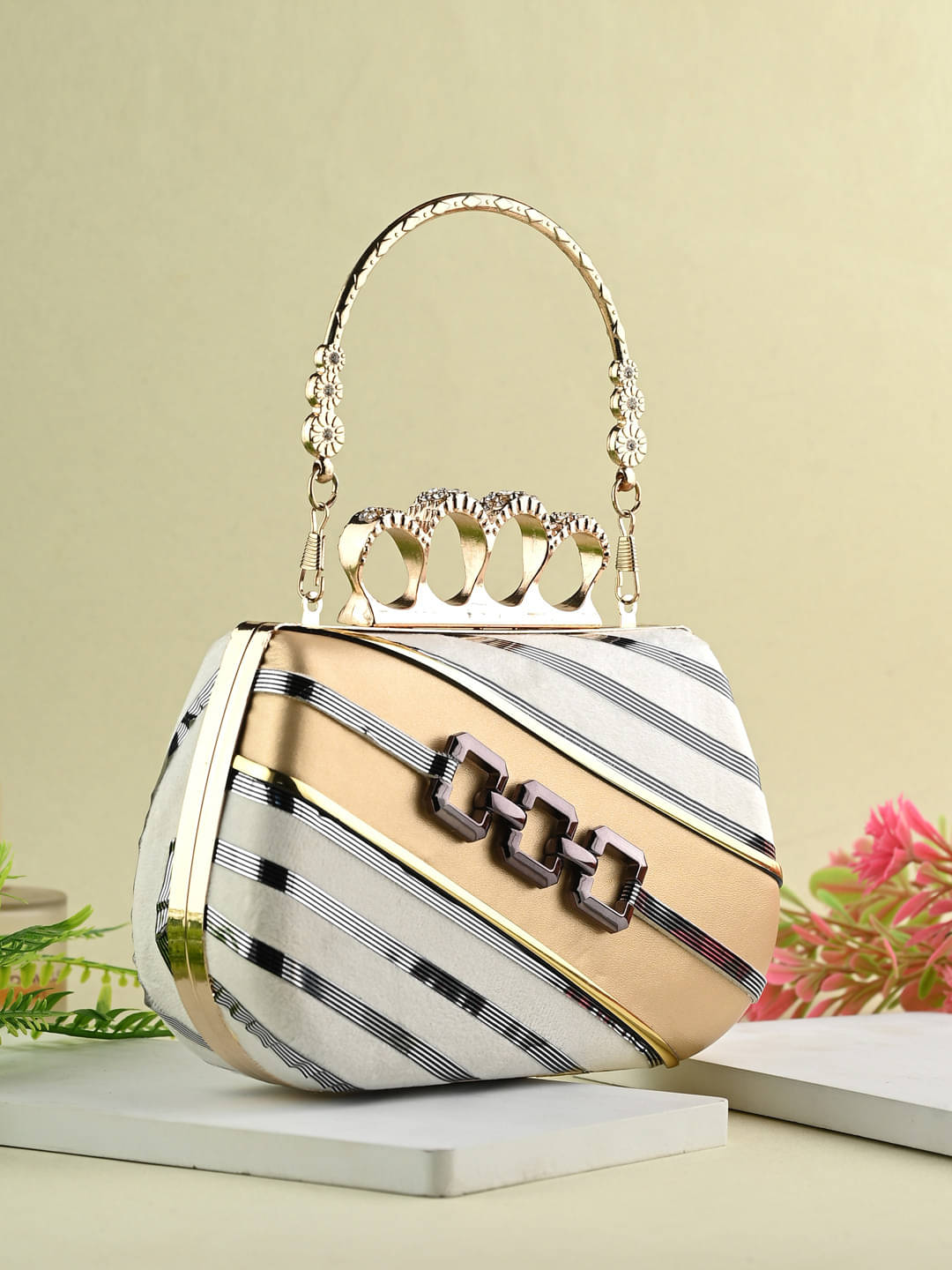     			Tooba Handicraft White Fabric Box Clutch