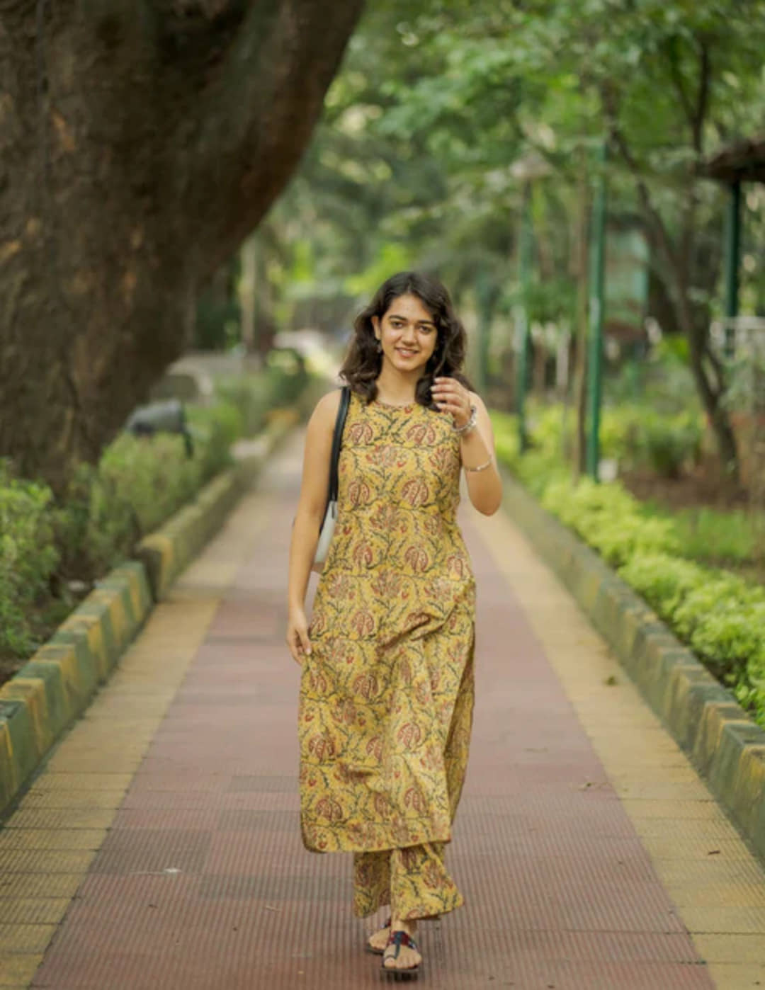 YAGNIK FASHION Women Rayon Solid Straight Kurti With Pants ( Yellow )