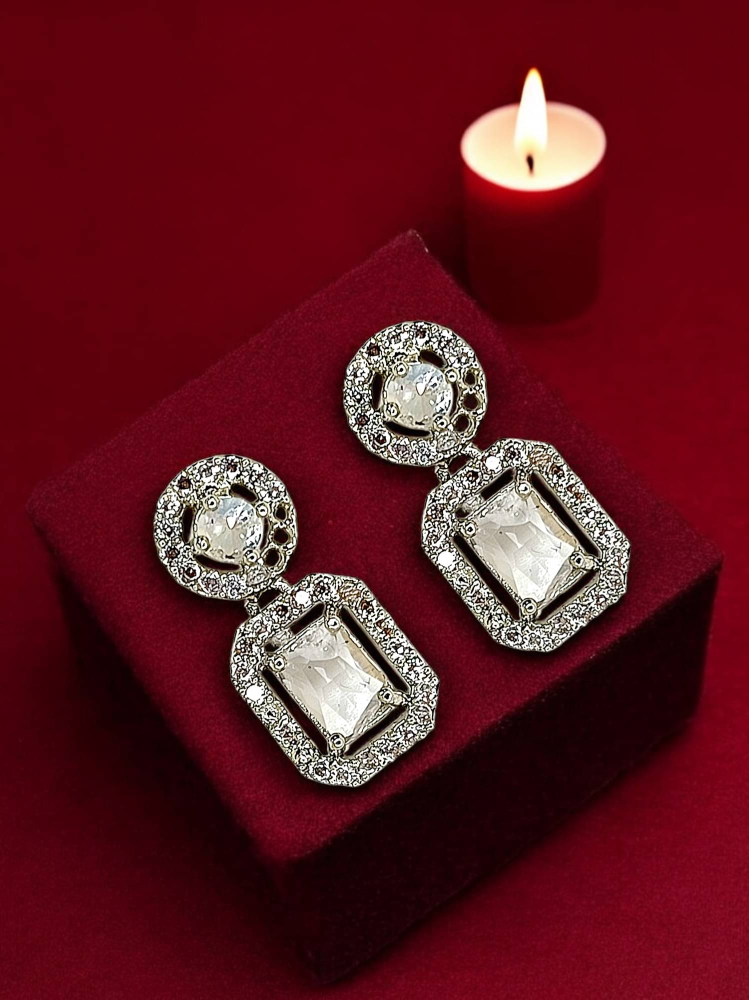     			9blings White Pearl Earrings ( Pack of 1 )
