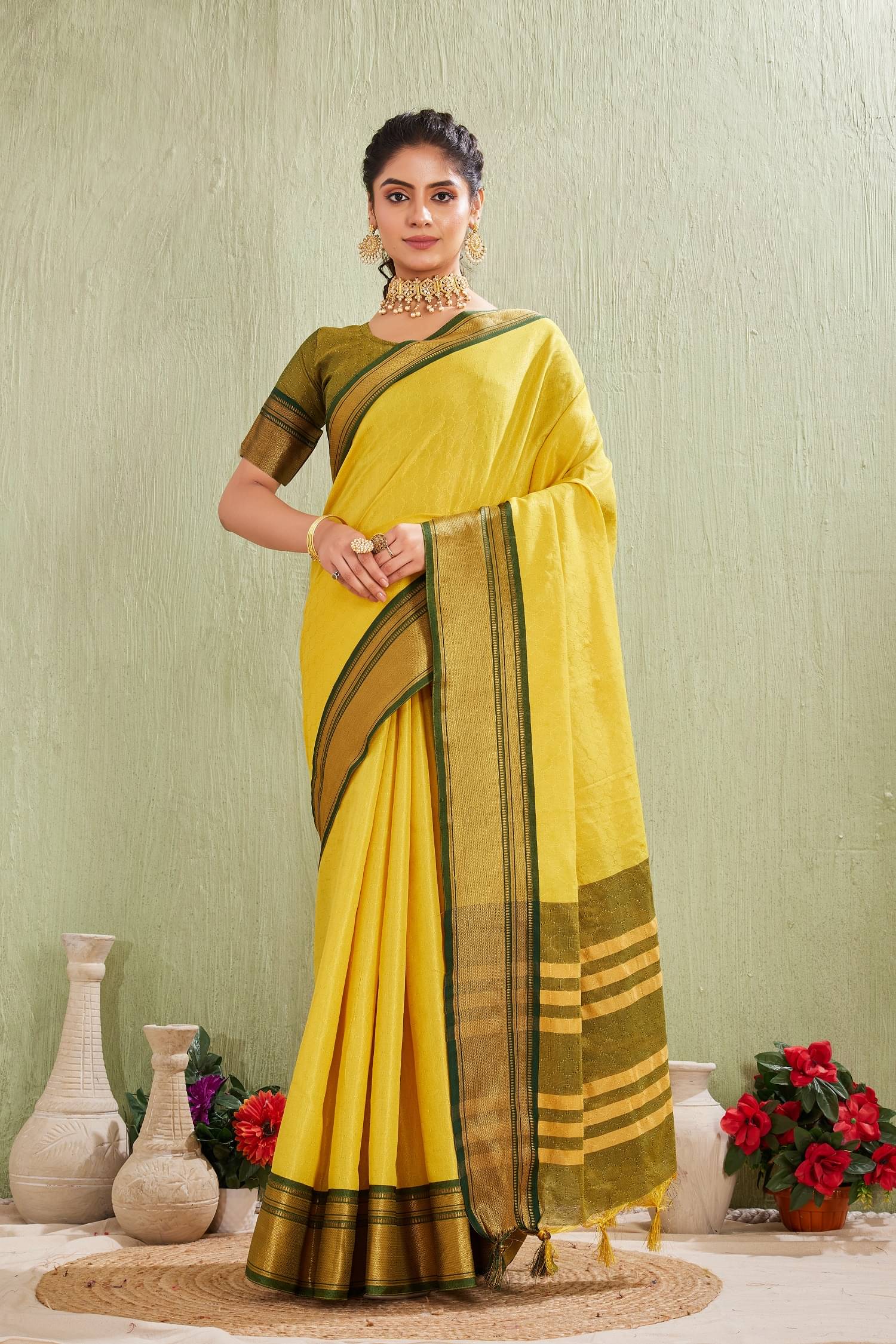     			A TO Z CART Cotton Silk Woven Saree With Unstitched Blouse Piece ( Yellow )