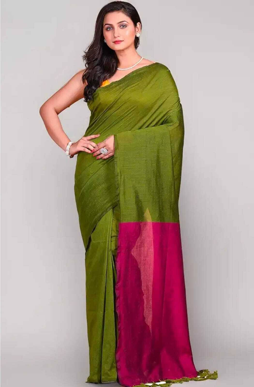 BRYNBRIT Cotton Self Design Tant Saree With Unstitched Blouse Piece ( Green ) BRYNBRIT Cotton Self Design Tant Saree With Unstitched Blouse Piece ( Green )