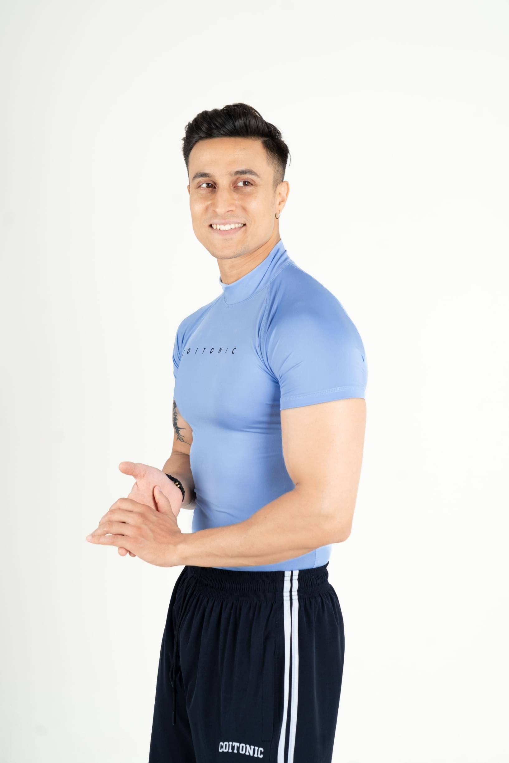 Coitonic Sky Blue Polyester Regular Fit Men's Compression T-Shirt ( Pack of 1 ) Coitonic Sky Blue Polyester Regular Fit Men's Compression T-Shirt ( Pack of 1 )