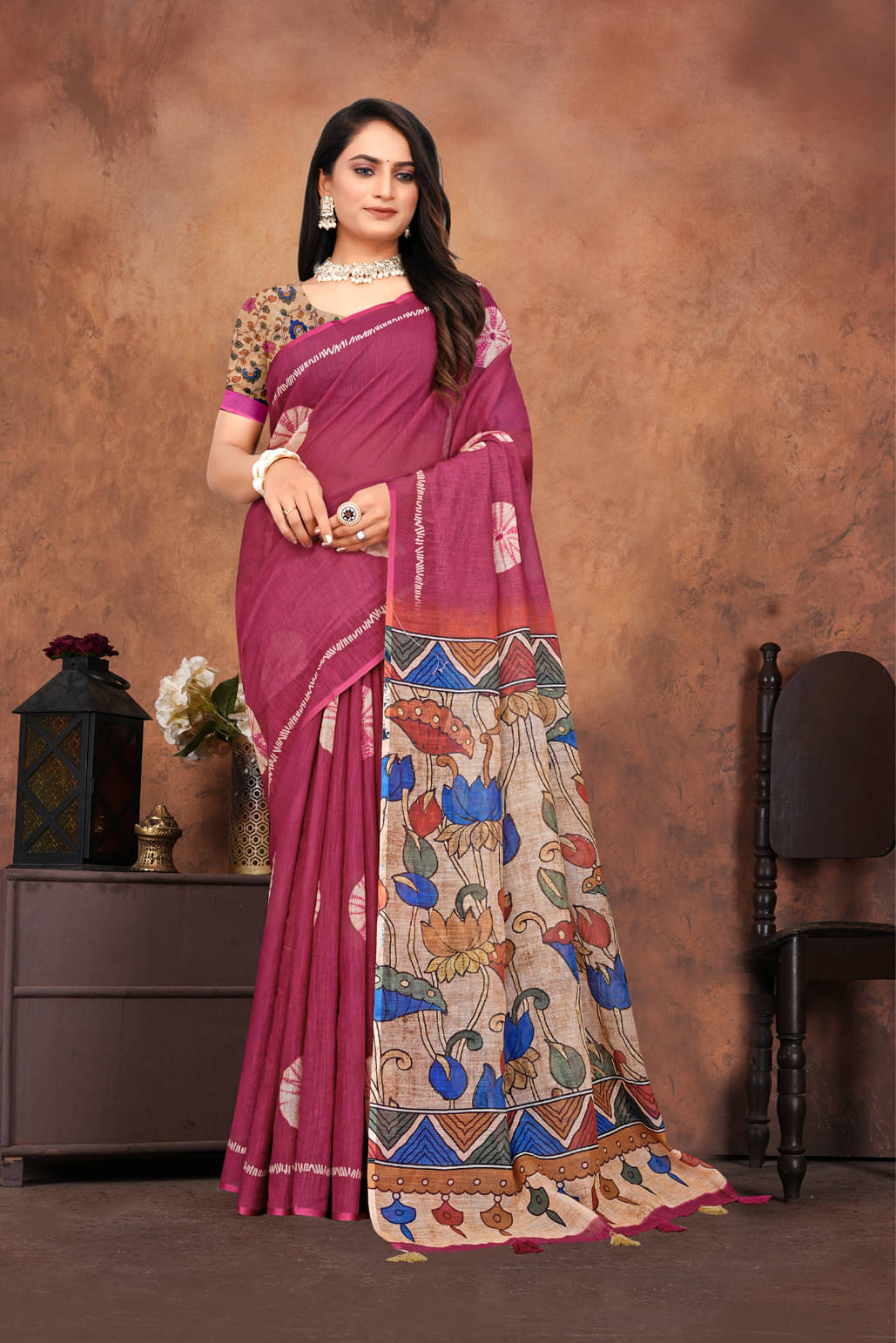Lady Shopi Linen Printed Saree With Unstitched Blouse Piece ( Magenta ) Lady Shopi Linen Printed Saree With Unstitched Blouse Piece ( Magenta )