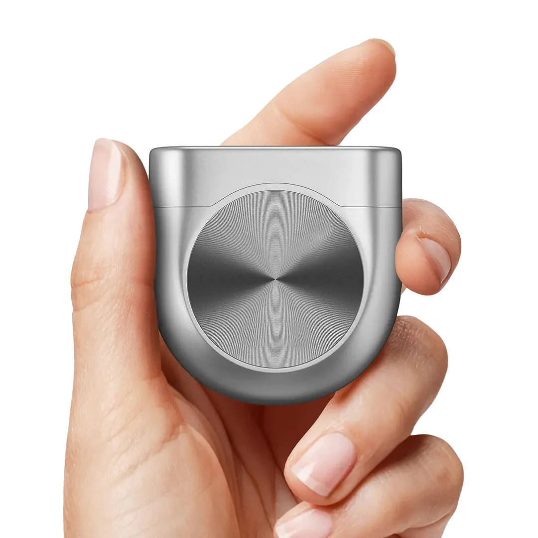 Life Like Master Buds Bluetooth Earbuds Earphones With Mic - Silver Life Like Master Buds Bluetooth Earbuds Earphones With Mic - Silver