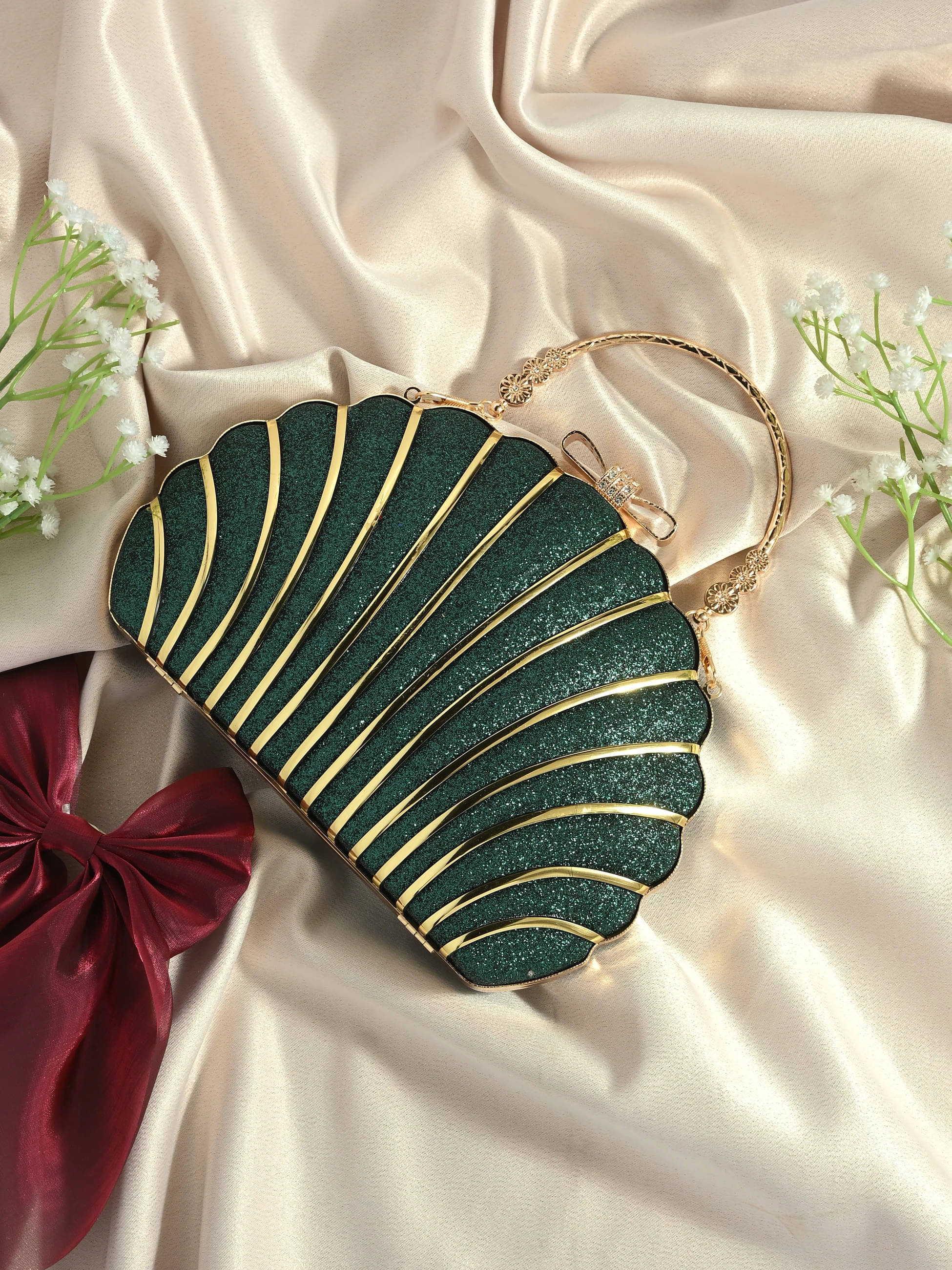    			Tooba Handicraft Green Fabric Box Clutch