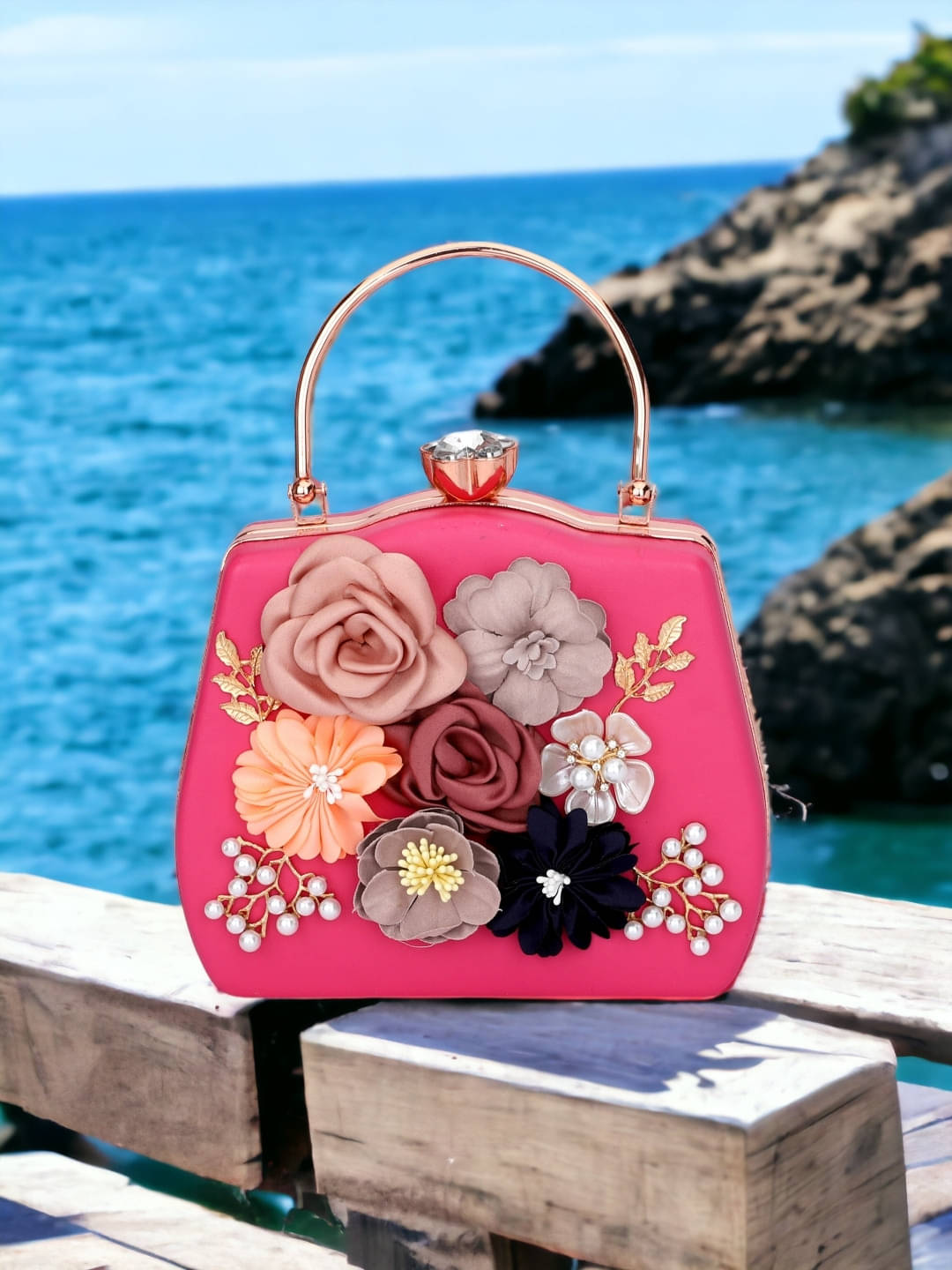     			Tooba Handicraft Multicolor Fabric Box Clutch