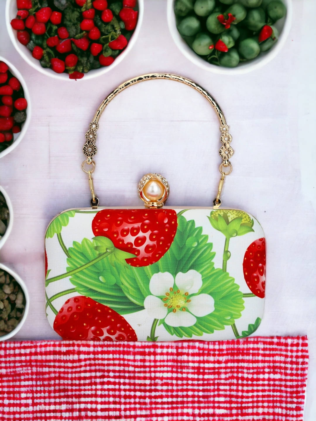     			Tooba Handicraft Multicolor Fabric Box Clutch