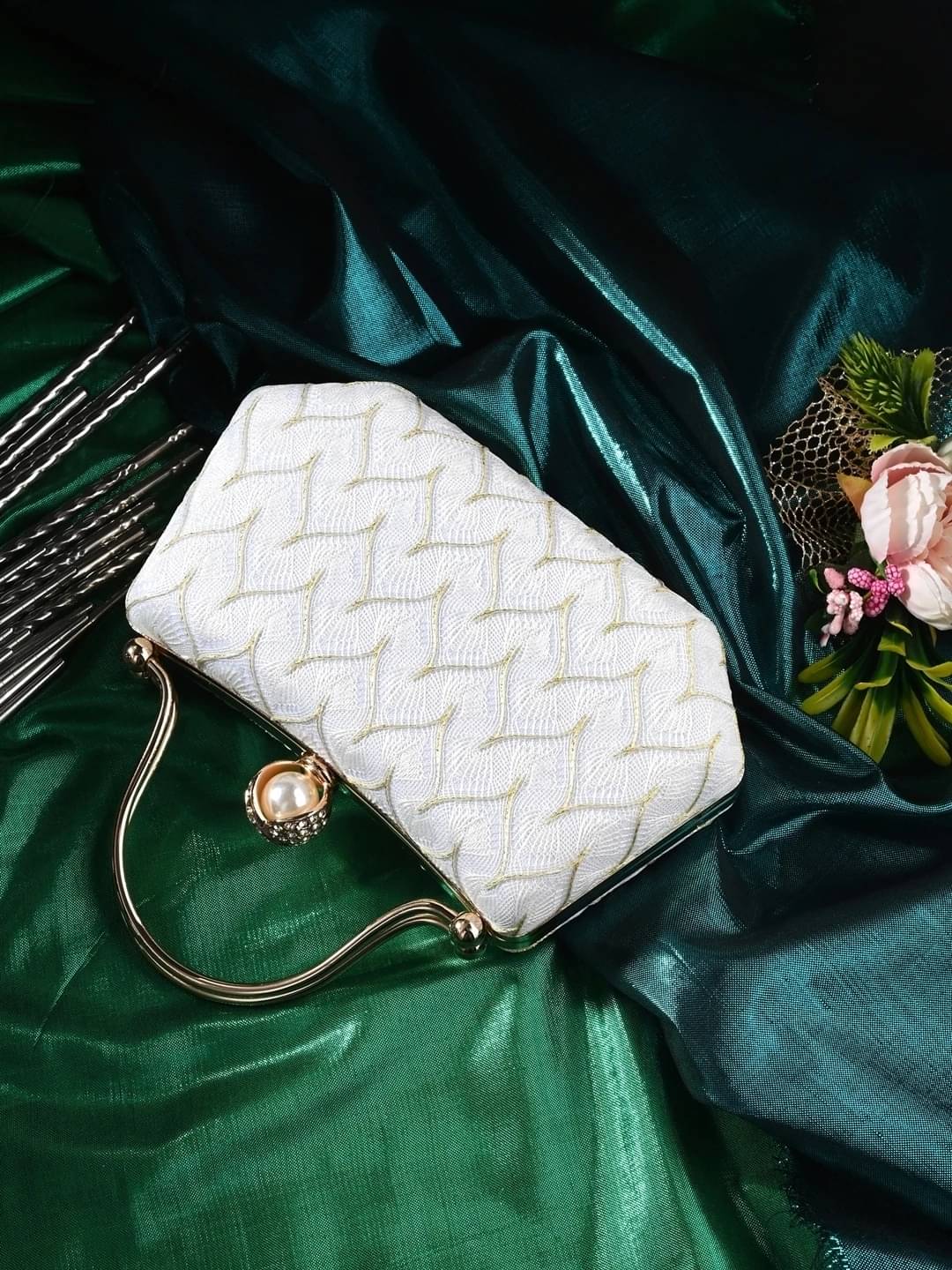     			Tooba Handicraft White Fabric Box Clutch