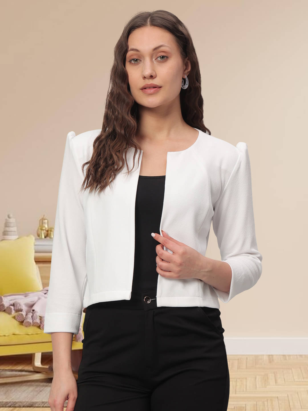 Unicus Apparel Polyester Blend Women's Shrugs - White ( Single ) Unicus Apparel Polyester Blend Women's Shrugs - White ( Single )