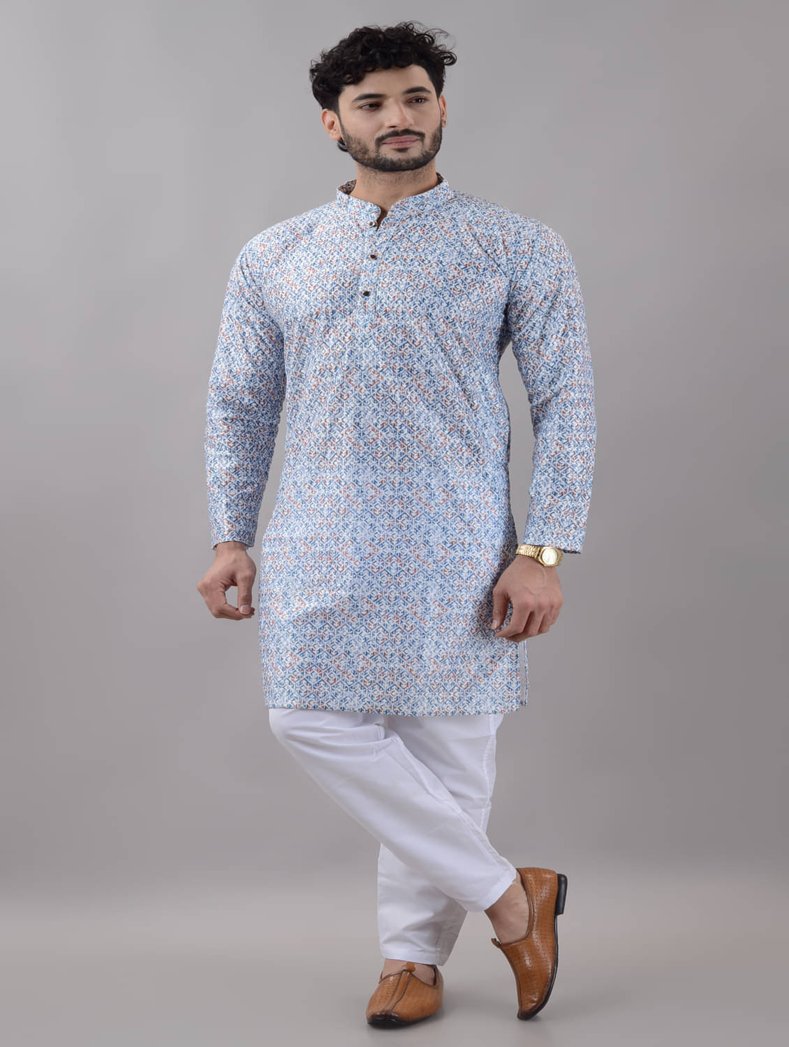     			VILLAIN Blue Viscose Men's Regular Kurta ( Pack of 1 )
