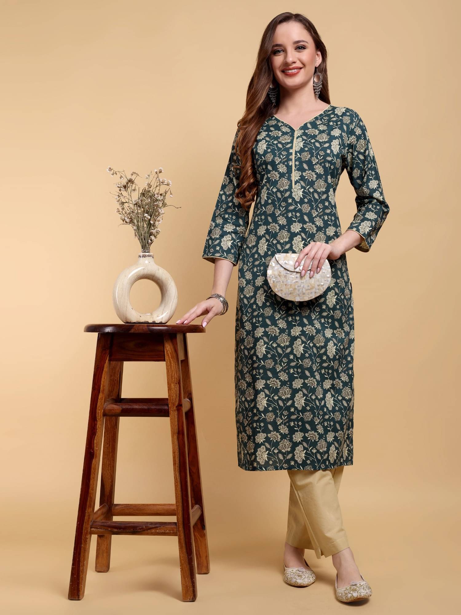     			Vicitra Women 100% Cotton Printed A-line Kurti ( Multicolor )