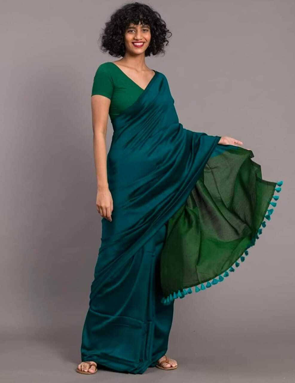 Zayraa Cotton Self Design Tant Saree With Unstitched Blouse Piece ( Green ) Zayraa Cotton Self Design Tant Saree With Unstitched Blouse Piece ( Green )