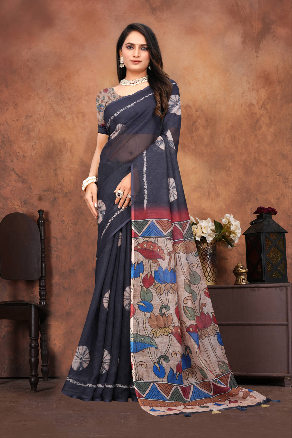     			Aika Linen Printed Saree With Unstitched Blouse Piece ( Black )