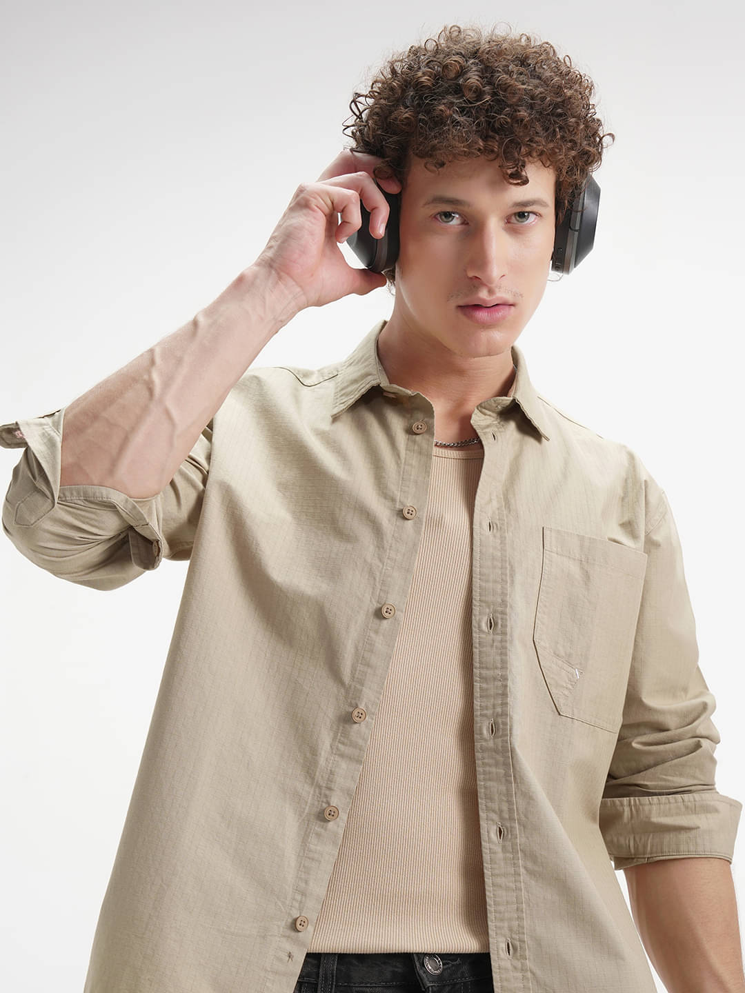     			Highlander 100% Cotton Oversized Fit Self Design Full Sleeves Men's Casual Shirt - Beige ( Pack of 1 )