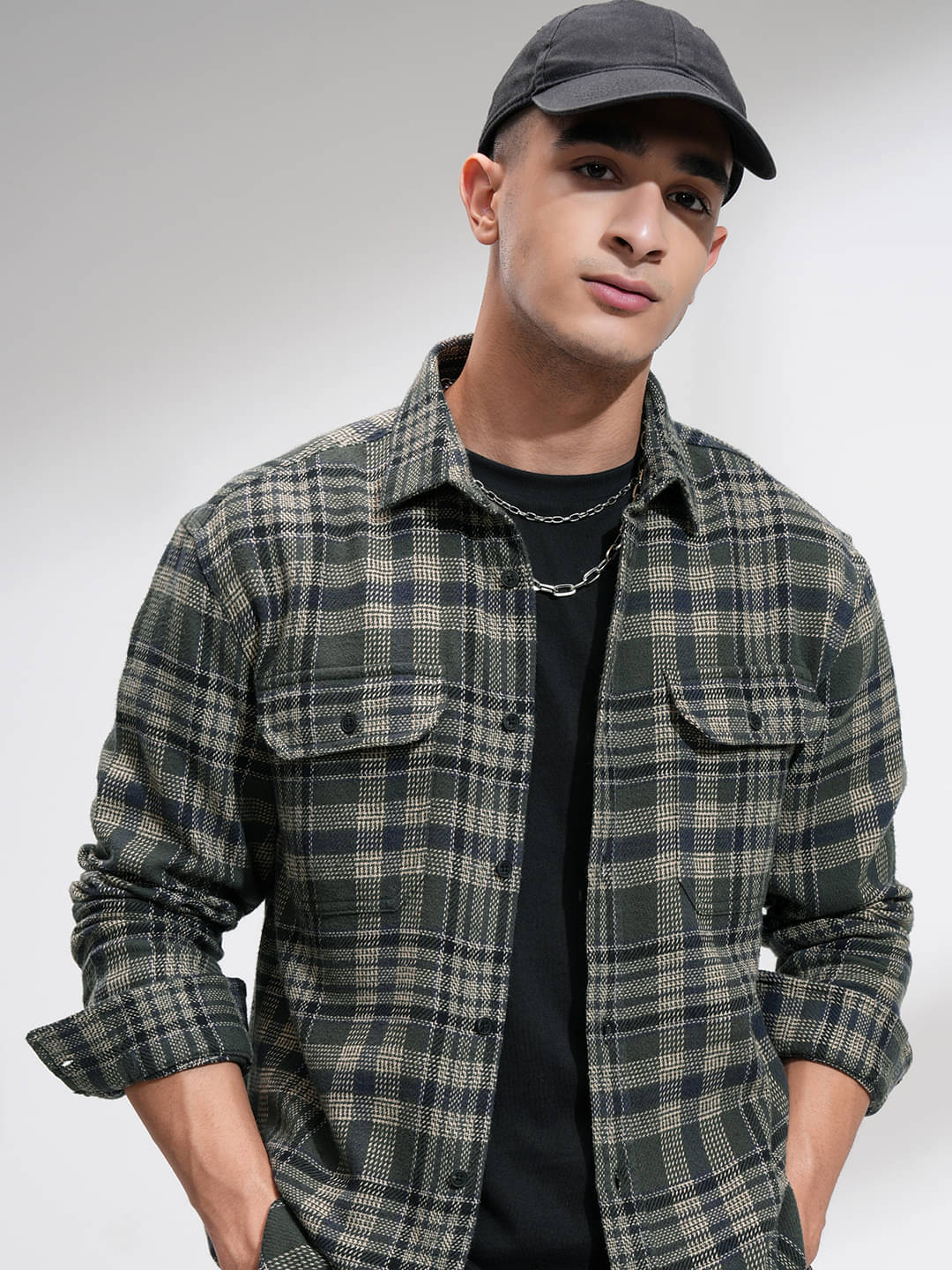     			Highlander 100% Cotton Relaxed Fit Checks Full Sleeves Men's Casual Shirt - Olive ( Pack of 1 )