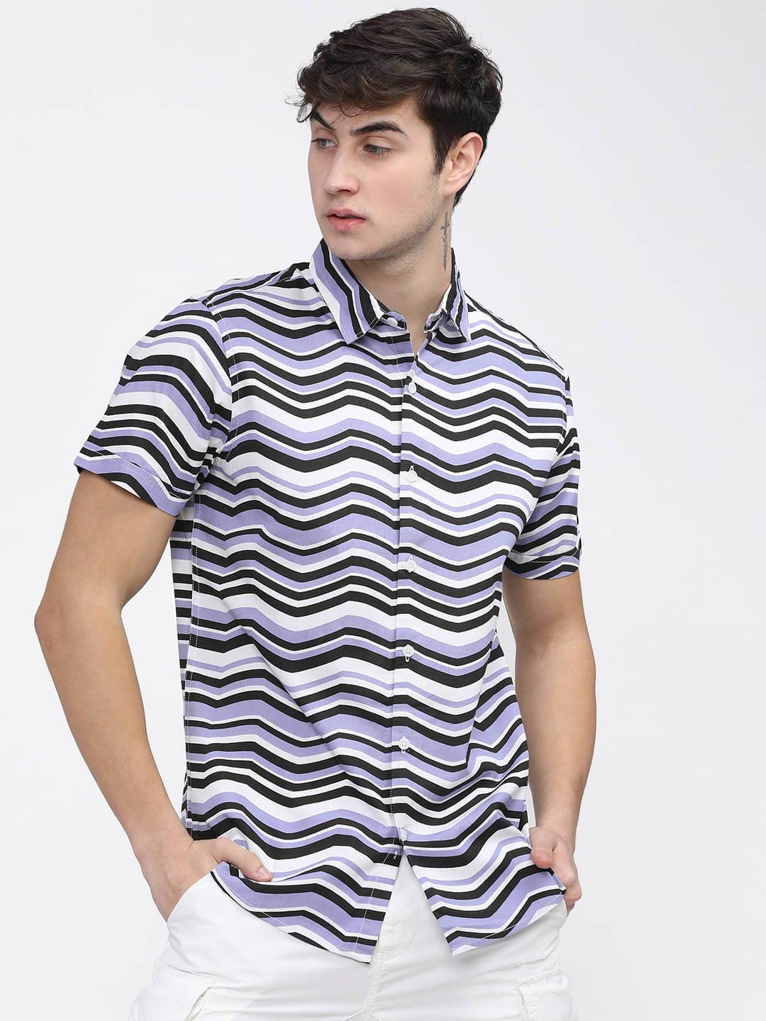     			Highlander 100% Cotton Slim Fit Striped Half Sleeves Men's Casual Shirt - Multicolor ( Pack of 1 )