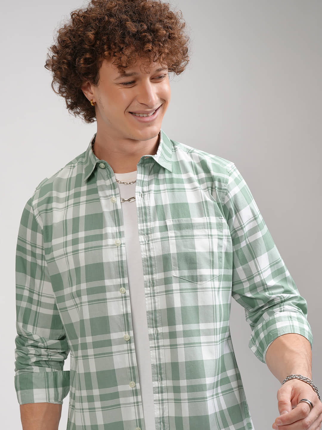 Highlander 100% Cotton Slim Fit Checks Full Sleeves Men's Casual Shirt - Multicolor ( Pack of 1 )