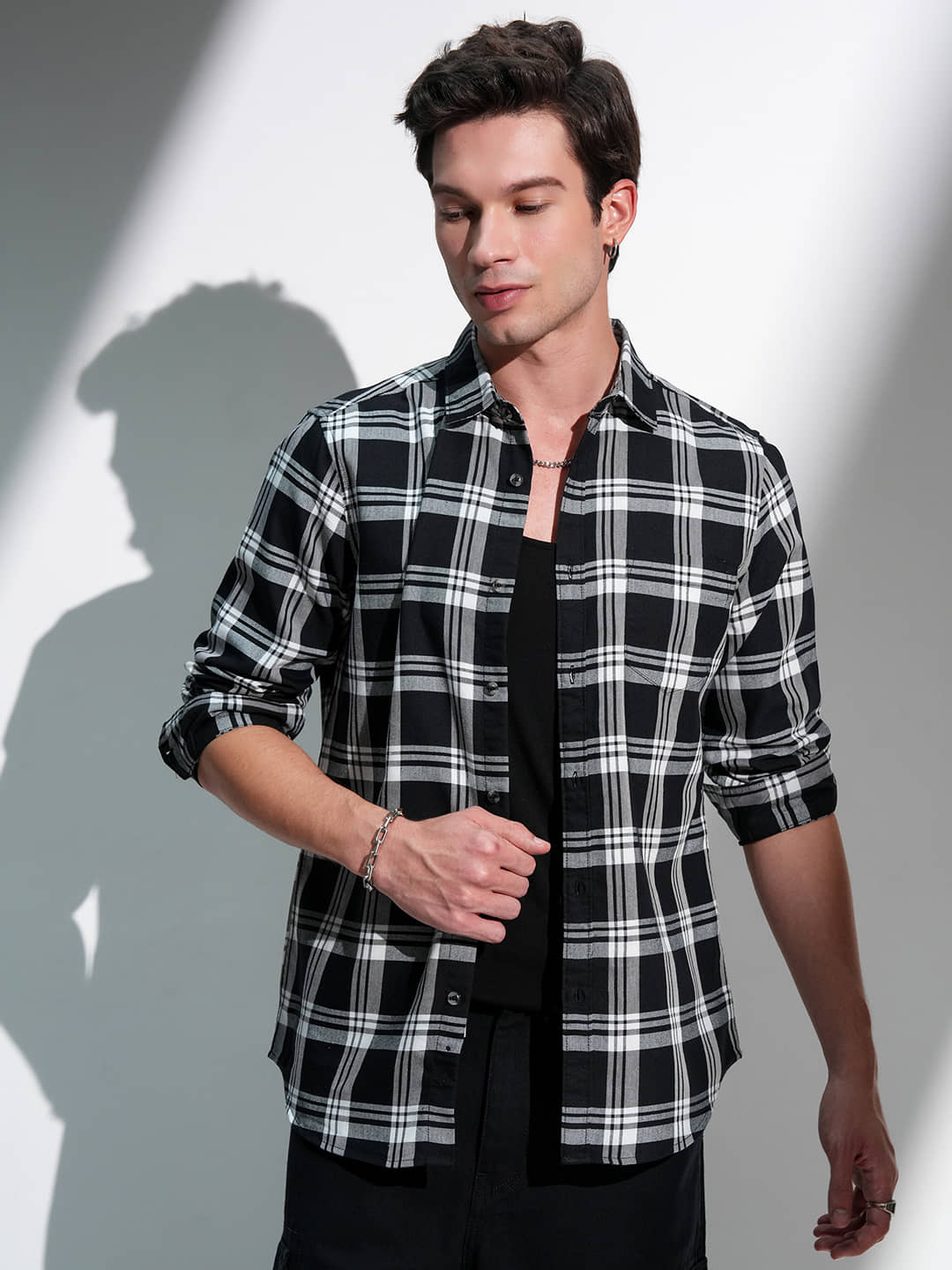 Highlander 100% Cotton Slim Fit Checks Full Sleeves Men's Casual Shirt - Multicolor ( Pack of 1 )