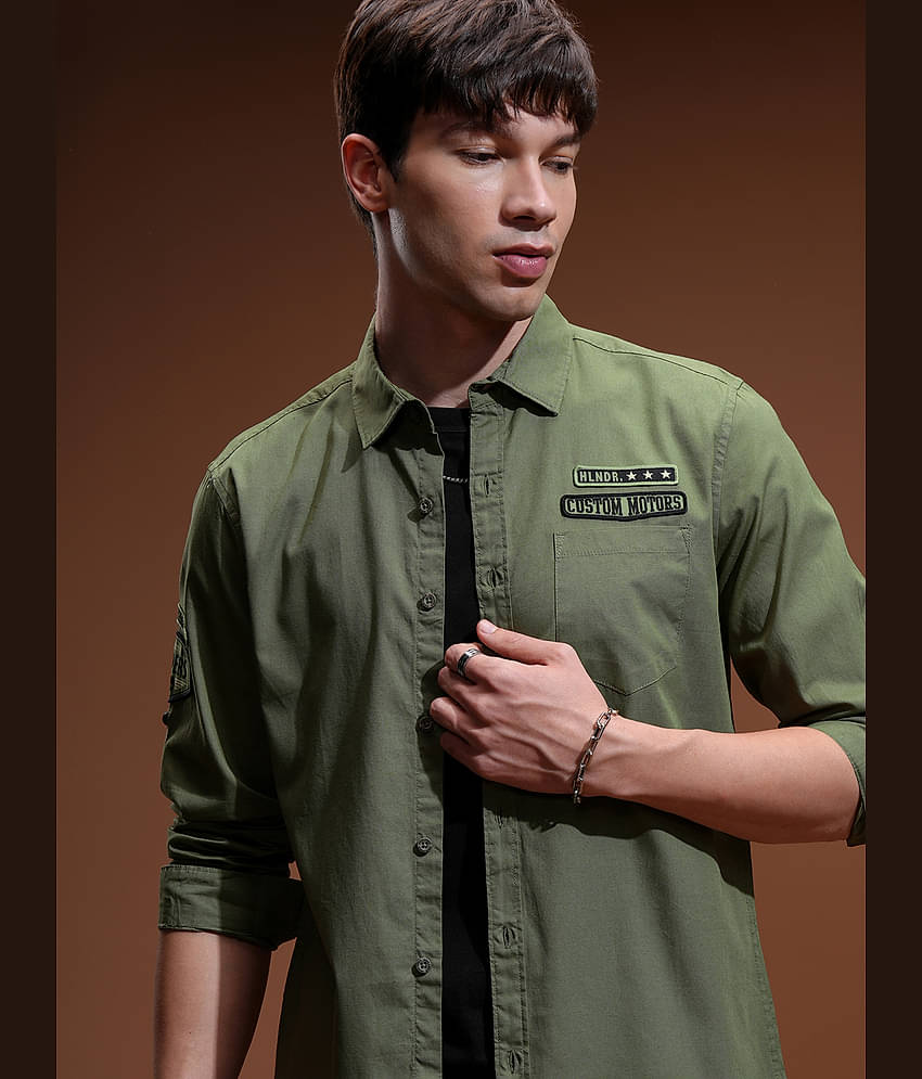 Highlander 100% Cotton Slim Fit Solids Full Sleeves Men's Casual Shirt - Green ( Pack of 1 )