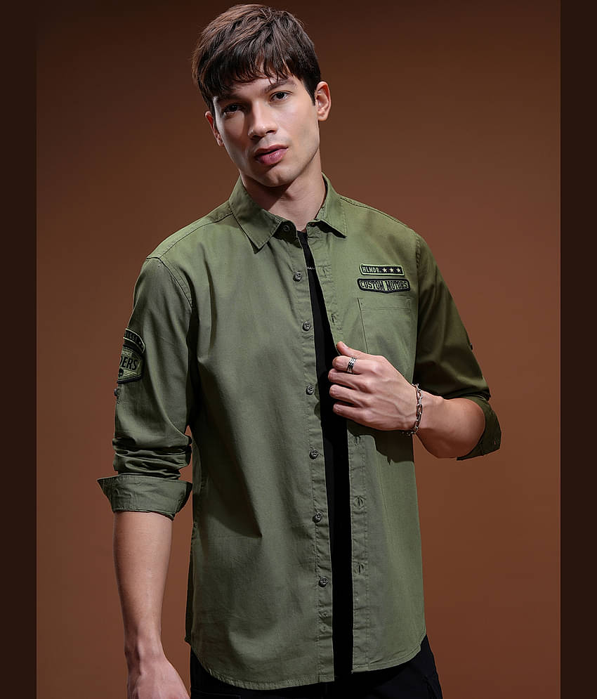 Highlander 100% Cotton Slim Fit Solids Full Sleeves Men's Casual Shirt - Green ( Pack of 1 )