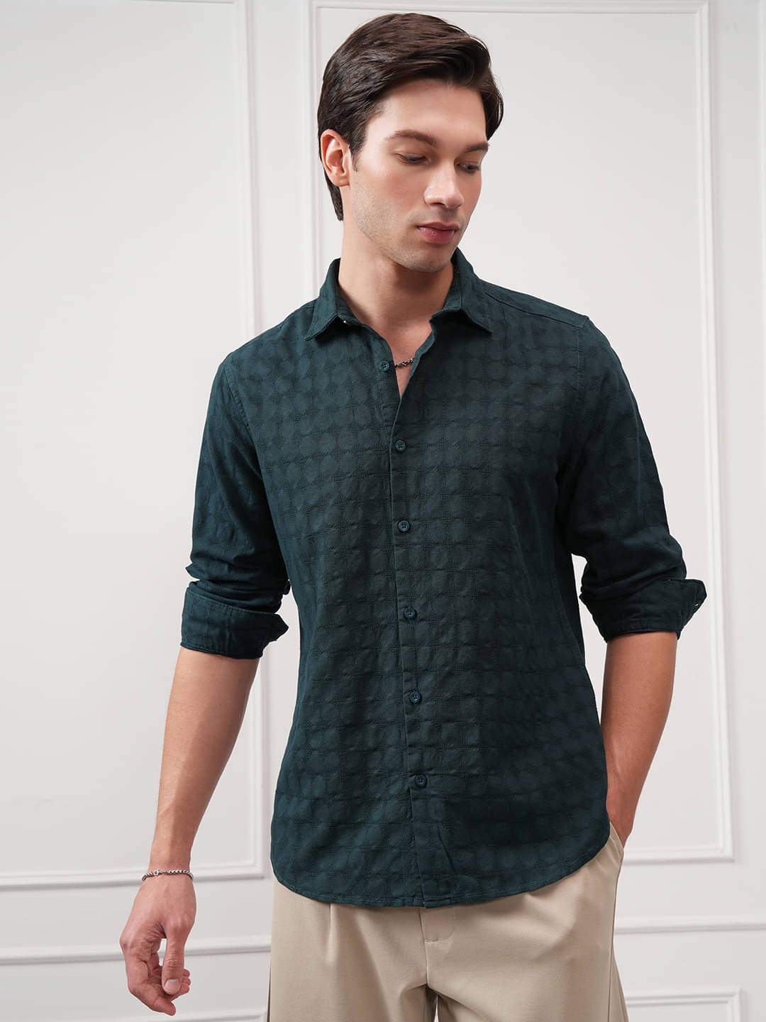 Highlander 100% Cotton Slim Fit Self Design Full Sleeves Men's Casual Shirt - Navy ( Pack of 1 ) Highlander 100% Cotton Slim Fit Self Design Full Sleeves Men's Casual Shirt - Navy ( Pack of 1 )