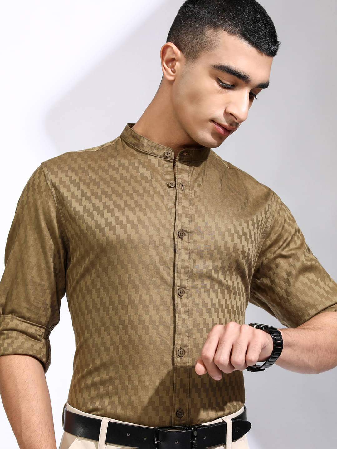     			Highlander Cotton Blend Regular Fit Self Design Full Sleeves Men's Casual Shirt - Multicolor ( Pack of 1 )