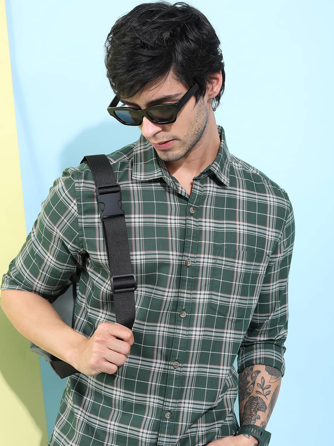     			Highlander Cotton Blend Slim Fit Checks Full Sleeves Men's Casual Shirt - Green ( Pack of 1 )