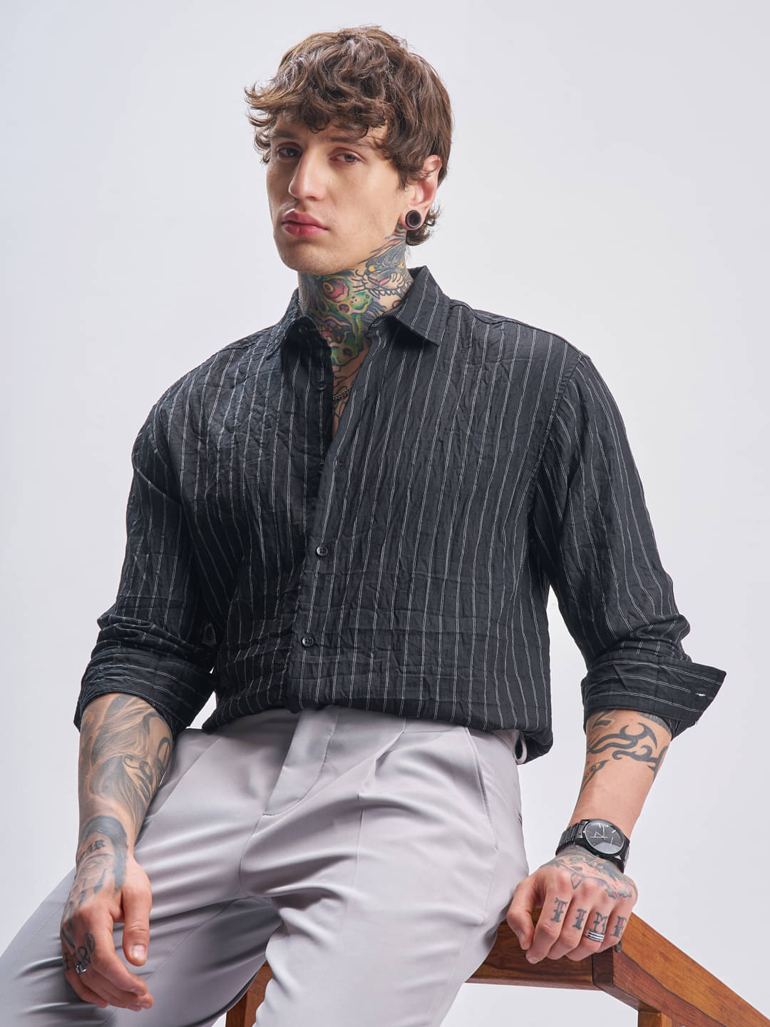     			Highlander Poly Cotton Relaxed Fit Striped Full Sleeves Men's Casual Shirt - Black ( Pack of 1 )