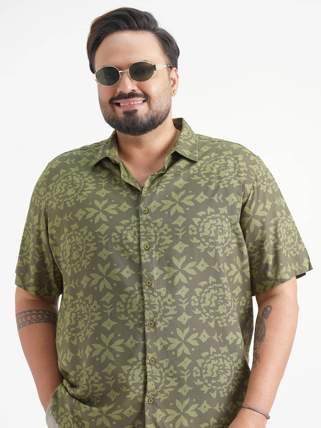 Highlander Viscose Regular Fit Printed Half Sleeves Men's Casual Shirt - Green ( Pack of 1 ) Highlander Viscose Regular Fit Printed Half Sleeves Men's Casual Shirt - Green ( Pack of 1 )