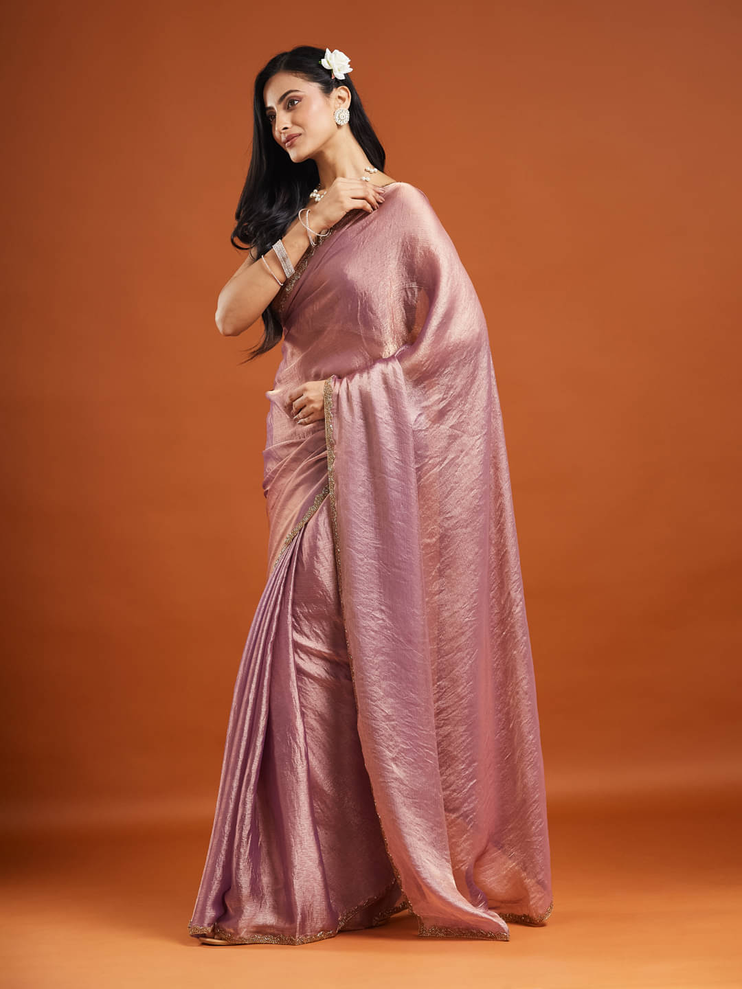     			Indy Bliss Tissue Embellished Saree With Unstitched Blouse Piece ( wine )