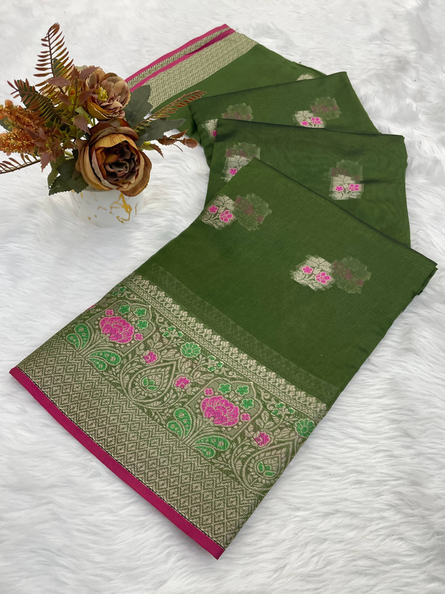 JULEE Organza Woven Paithani Sarees With Unstitched Blouse Piece ( Sea Green ) JULEE Organza Woven Paithani Sarees With Unstitched Blouse Piece ( Sea Green )