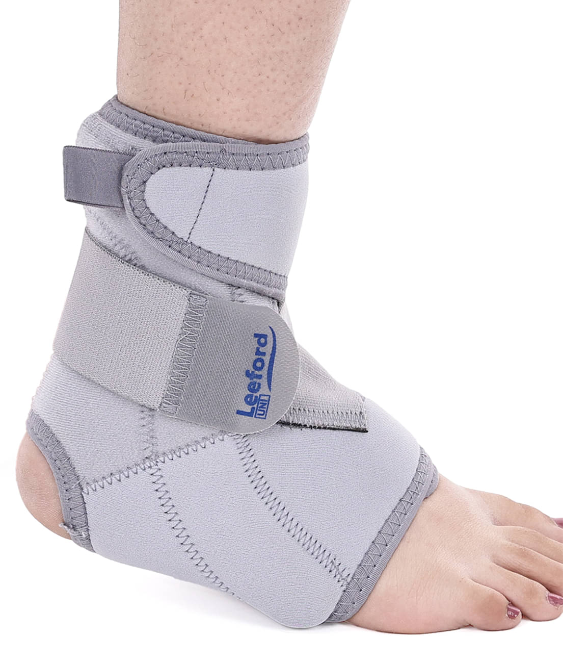     			Leeford Ankle Support for Pain Relief, Ankle Binder with Splint for Compression Universal Size (Pack of 1)