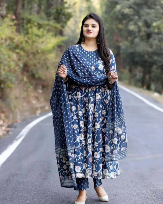     			piludi Women Viscose Printed Anarkali Kurti With Pants ( Blue )