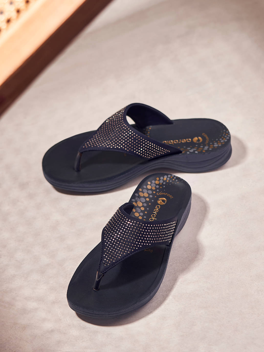     			Aeroblu Footwear Blue Women's Flats