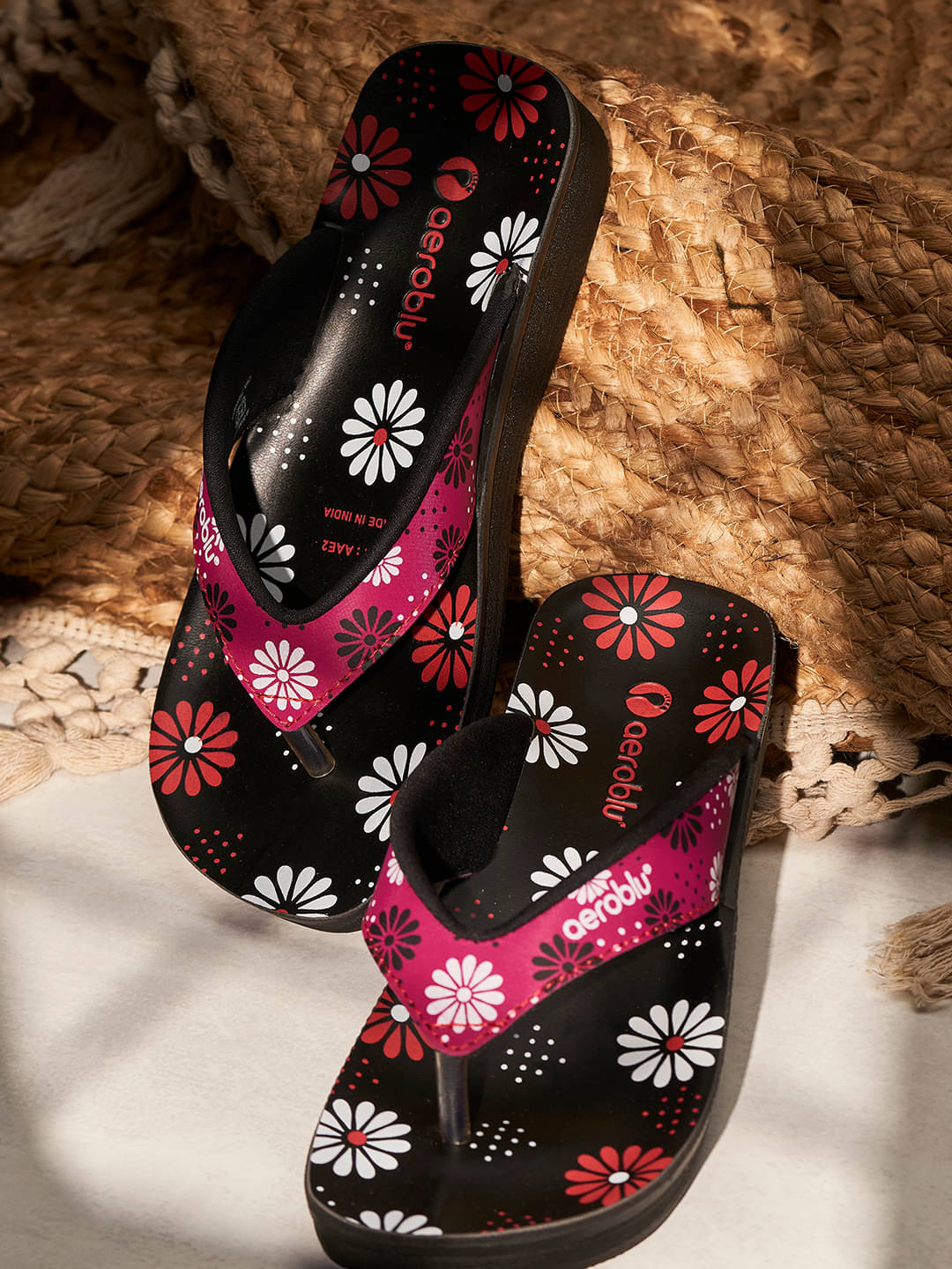     			Aeroblu Footwear Red Women's Flats