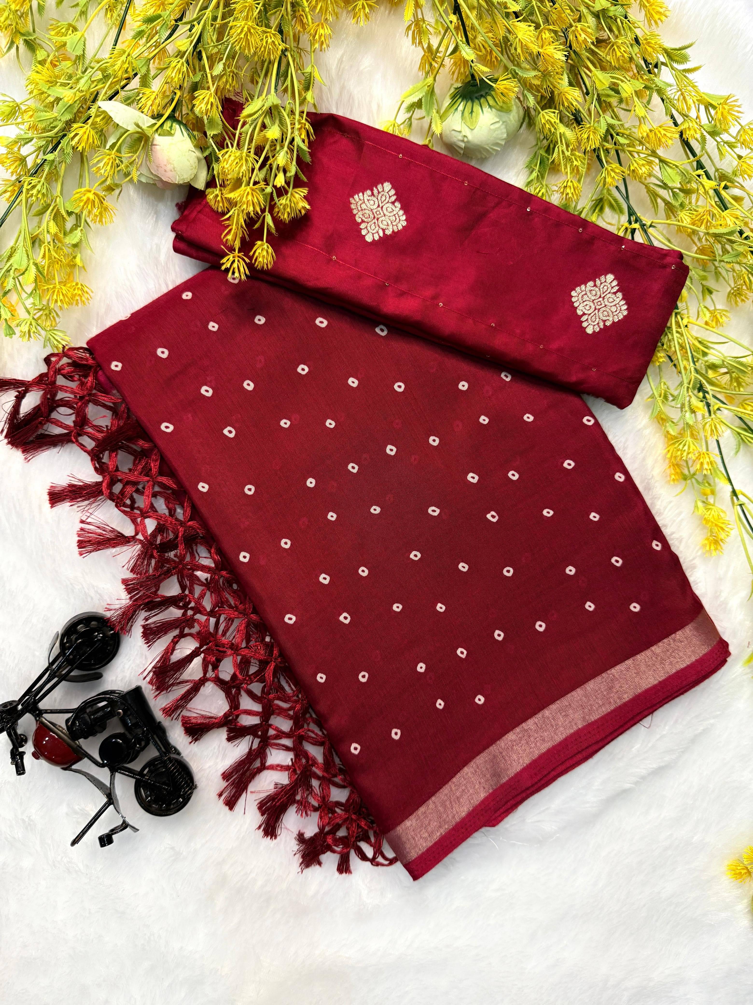     			Sitanjali Cotton Blend Printed Sambalpuri Saree With Unstitched Blouse Piece ( Maroon )