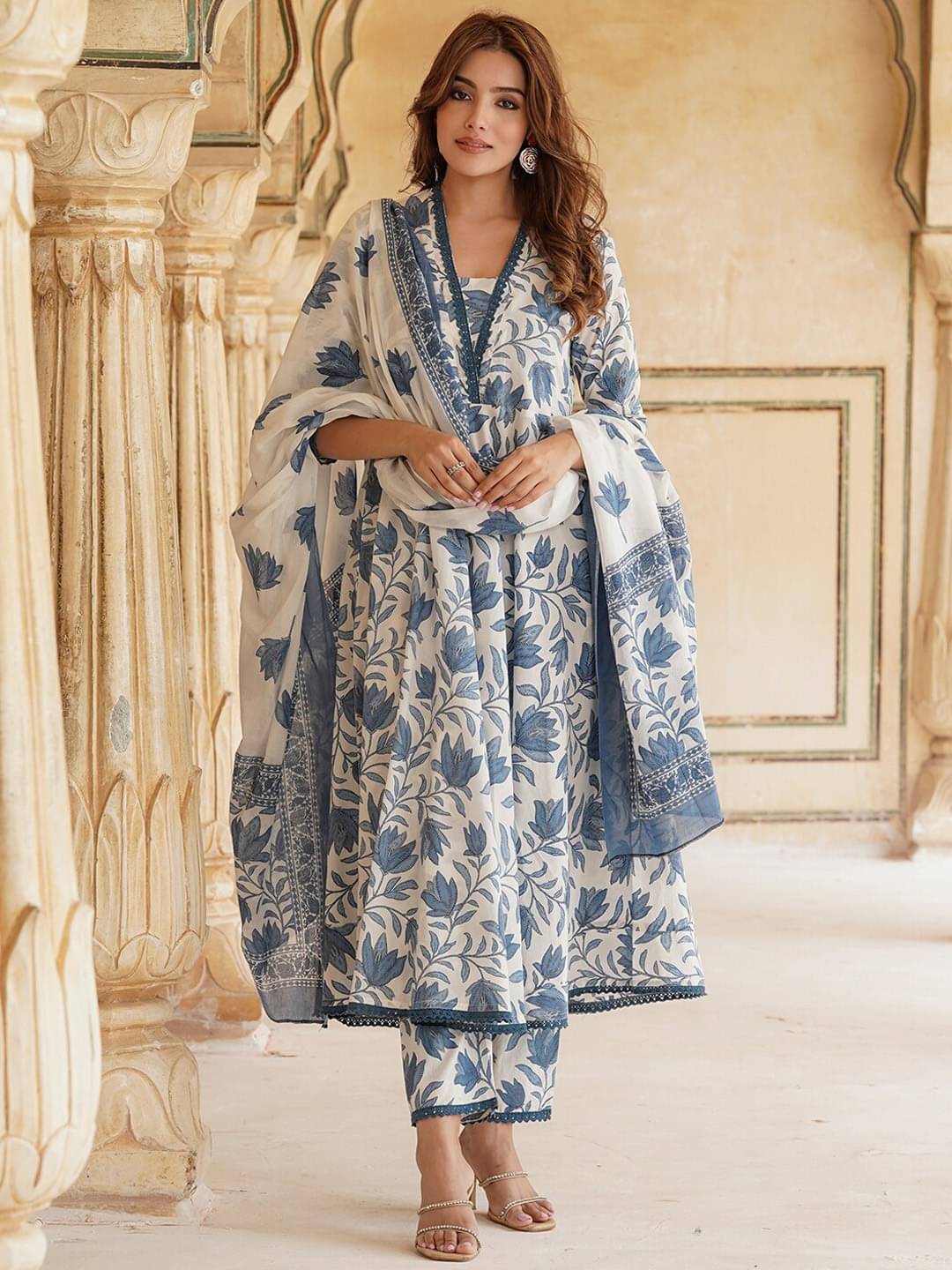 THE FAB FACTORY Women Cotton Blend Printed A-line Kurti With Pants ( Blue ) THE FAB FACTORY Women Cotton Blend Printed A-line Kurti With Pants ( Blue )