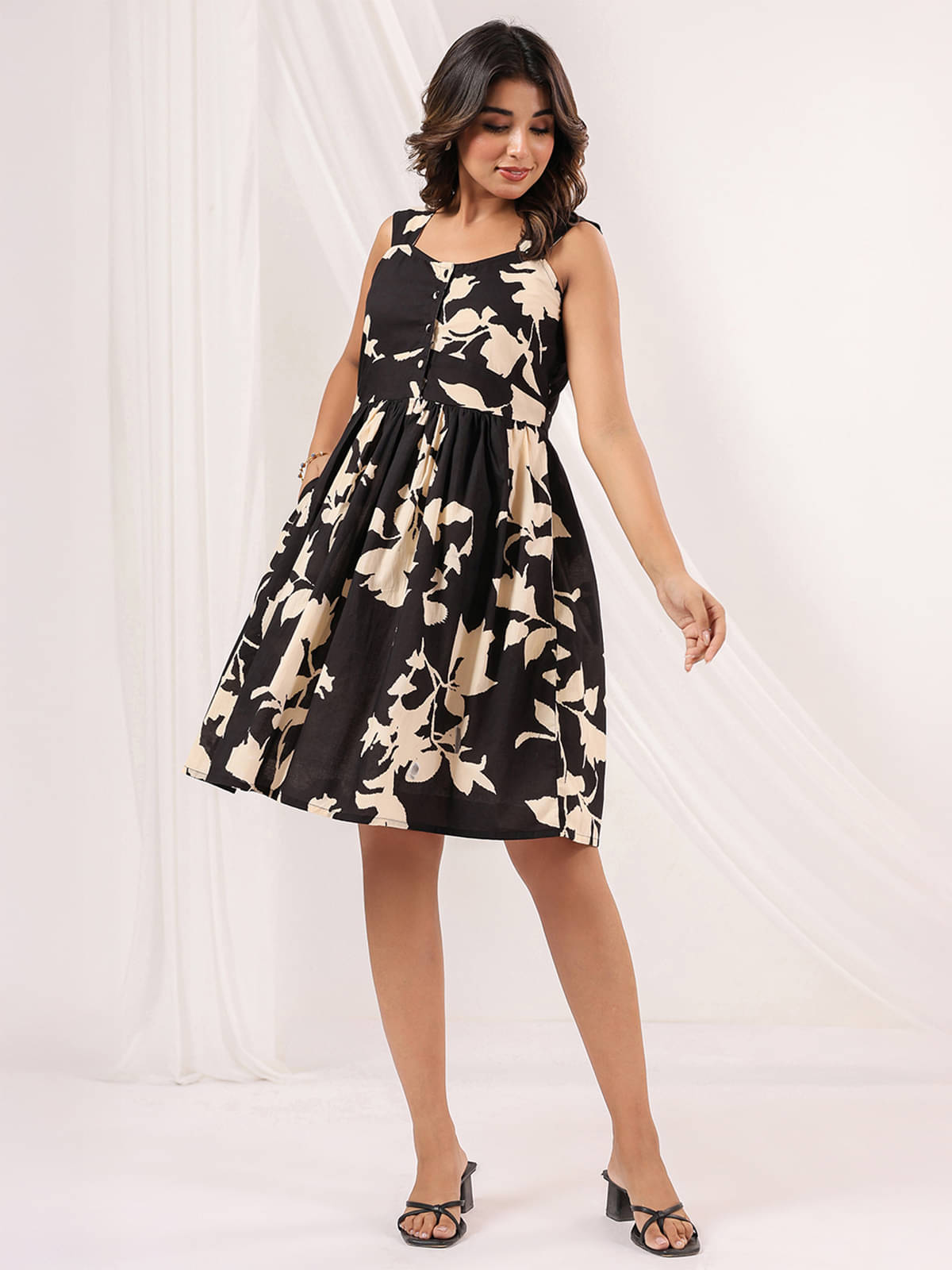     			Janasya Women Cotton Printed A-line Dress ( Black )