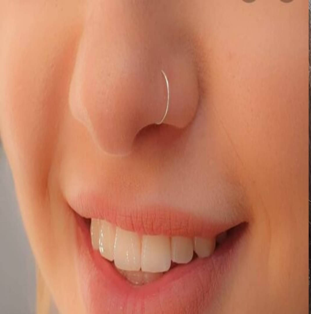     			RENU CREATION Amber Gold-plated Plated Brass Nose Stud (Pack of 5)