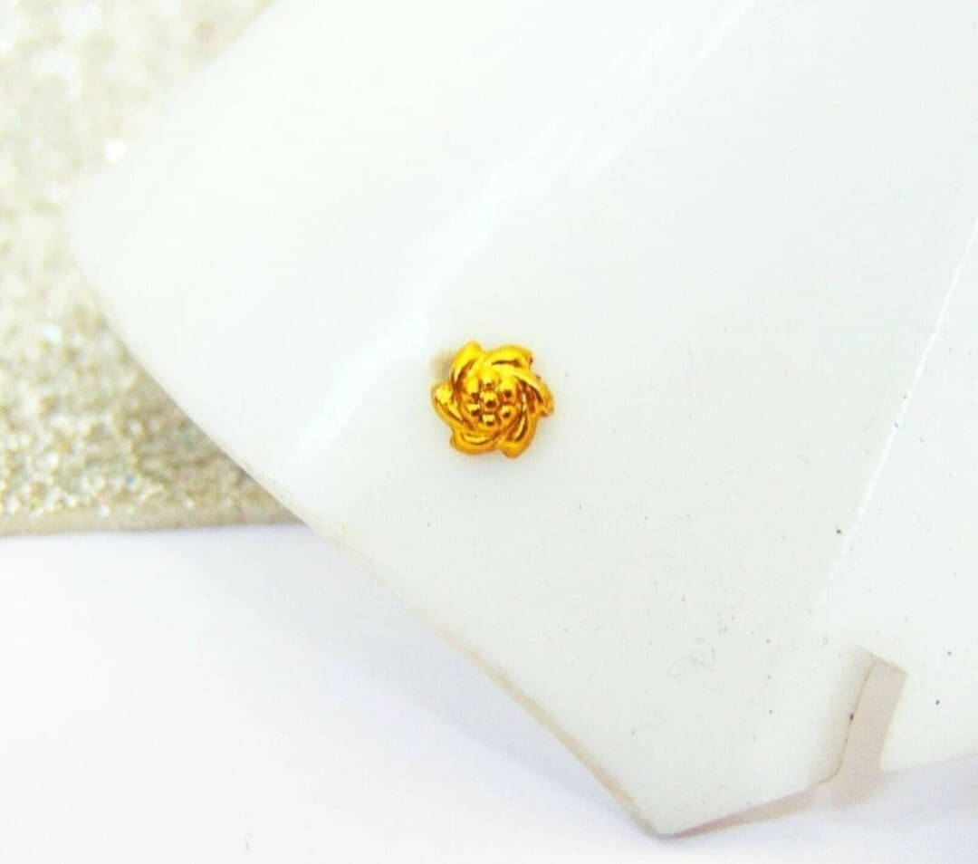 RENU CREATION Gold-plated Plated Metal, Alloy, Brass, Tungsten Nose Stud (Pack of 3) RENU CREATION Gold-plated Plated Metal, Alloy, Brass, Tungsten Nose Stud (Pack of 3)
