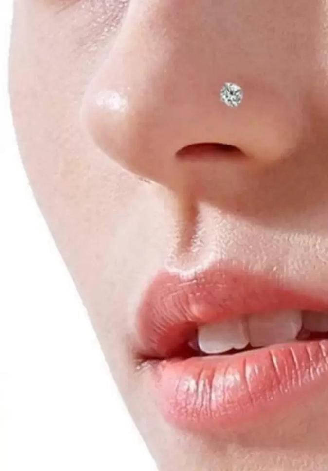     			RENU CREATION Gold-plated Plated Brass Nose Ring ()
