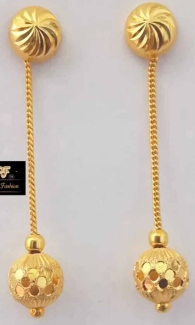     			Renu Creations Golden Hoops Earrings ( Pack of 1 )
