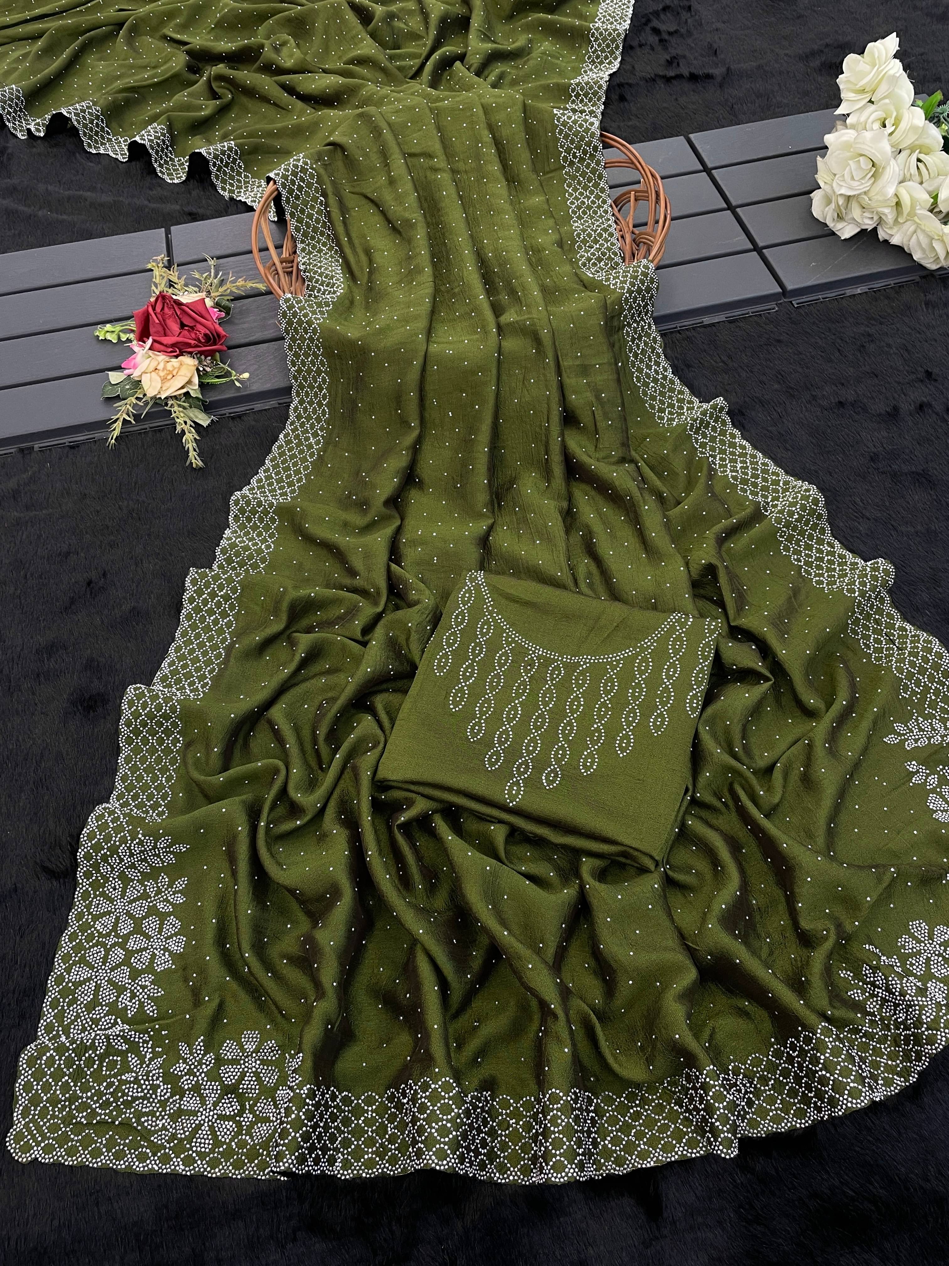     			SHRIMORI Silk Blend Embellished Bhagalpuri Saree With Unstitched Blouse Piece ( Green )