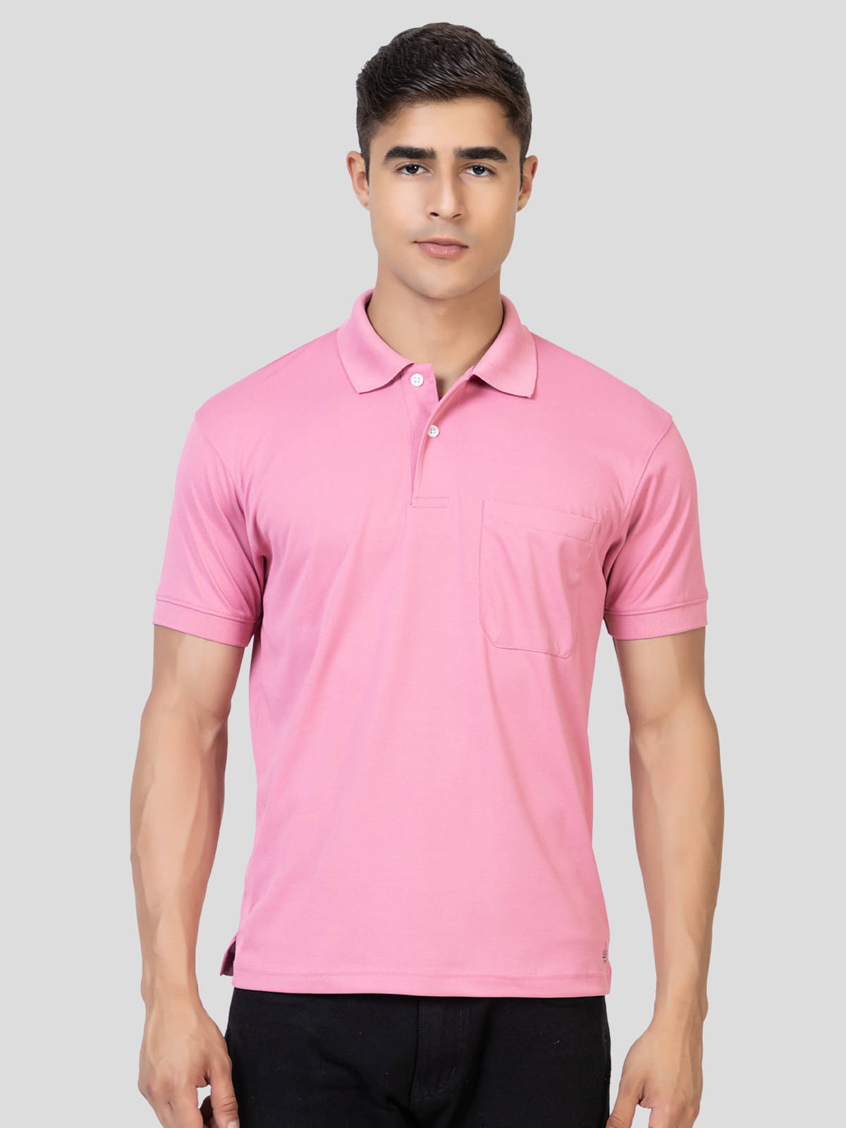    			YHA Men Cotton Blend Regular Fit Solid Polo T Shirt ( Pink )