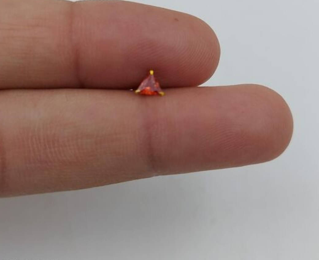     			house of common Gold-plated Plated Metal, Alloy, Brass, Tungsten Nose Stud ()
